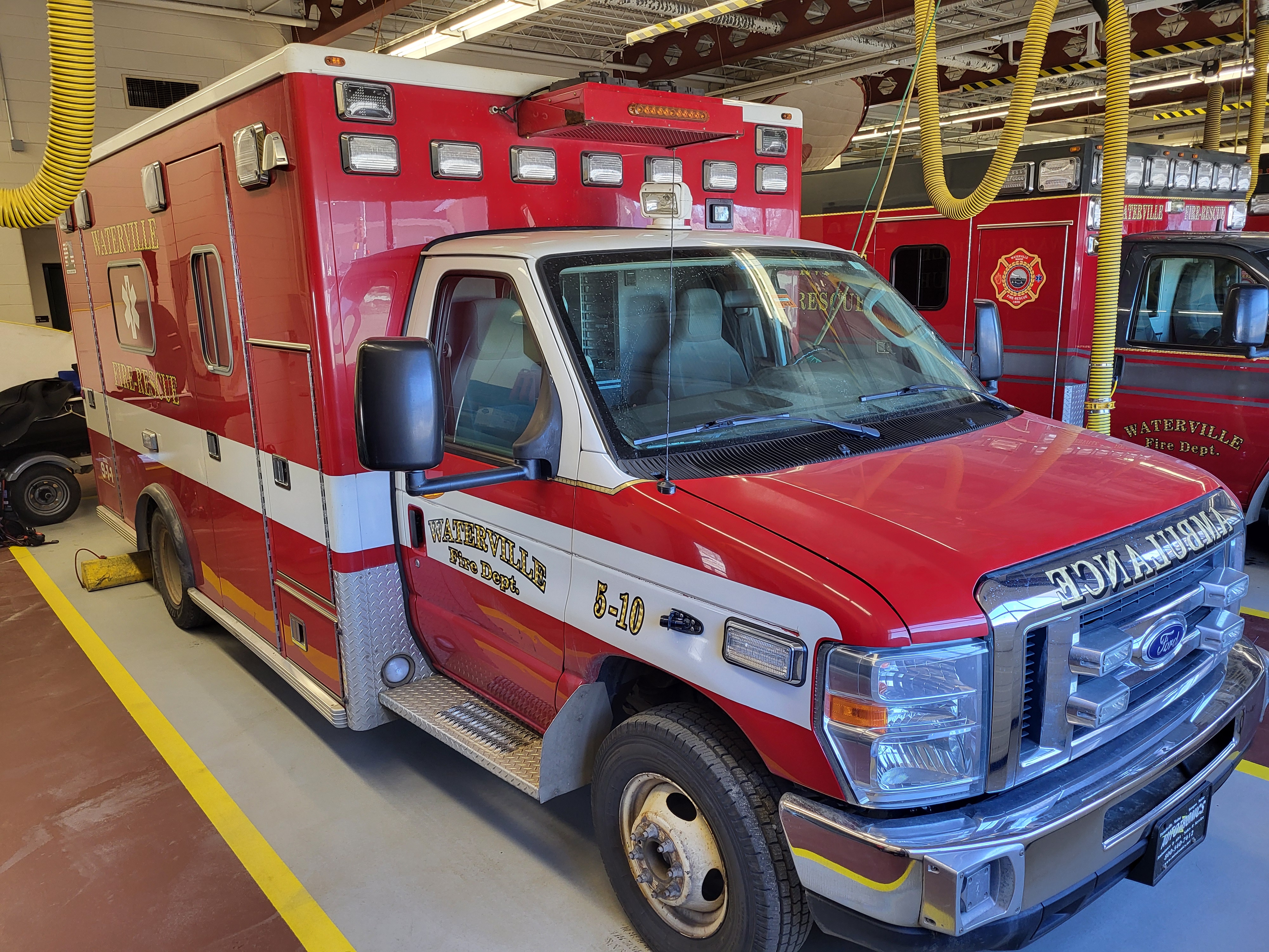 Picture of ambulance 510